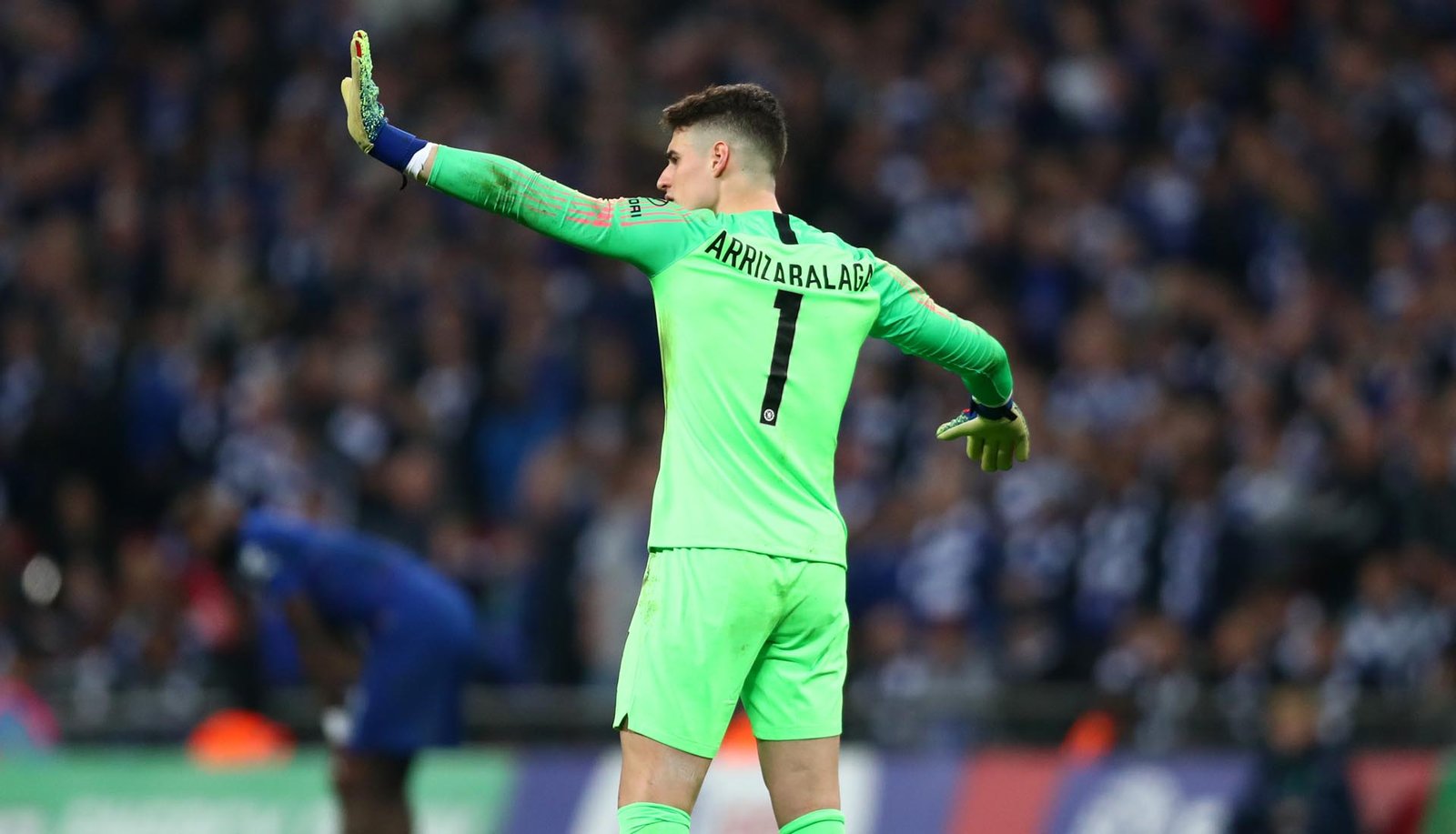 Twitter Reacts To Kepa Arrizabalaga's League Cup Final Tantrum - featured image