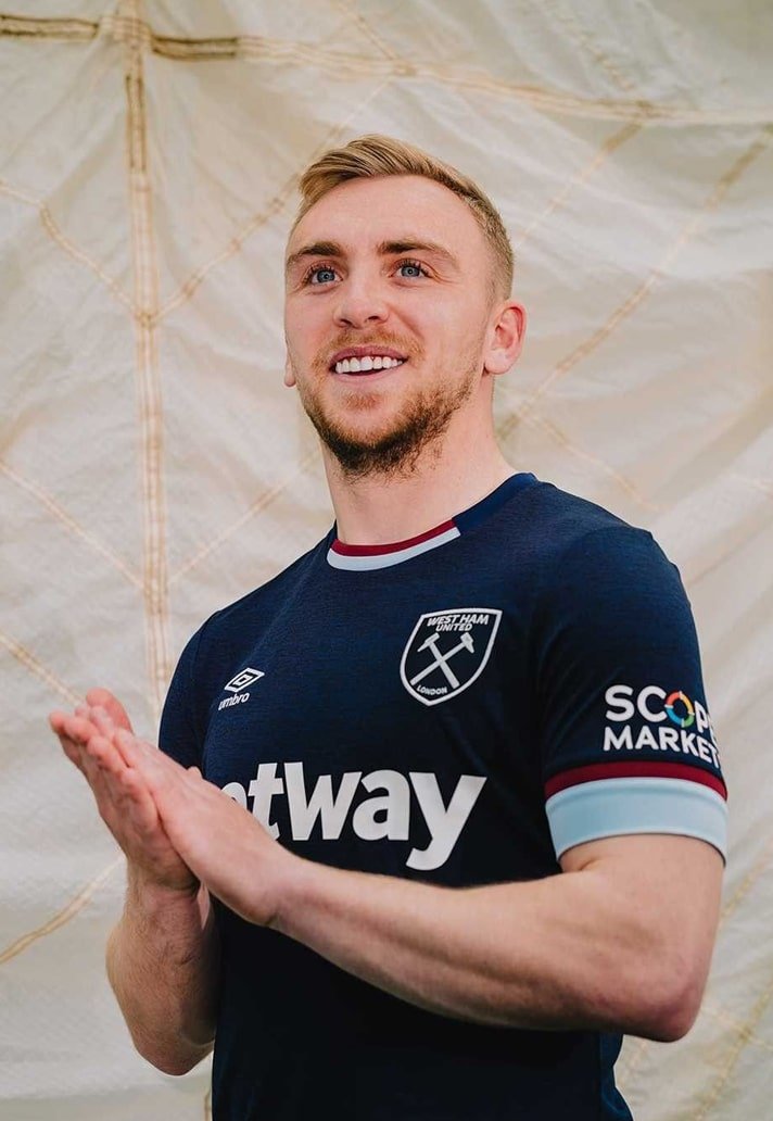 west ham 6-min.jpg