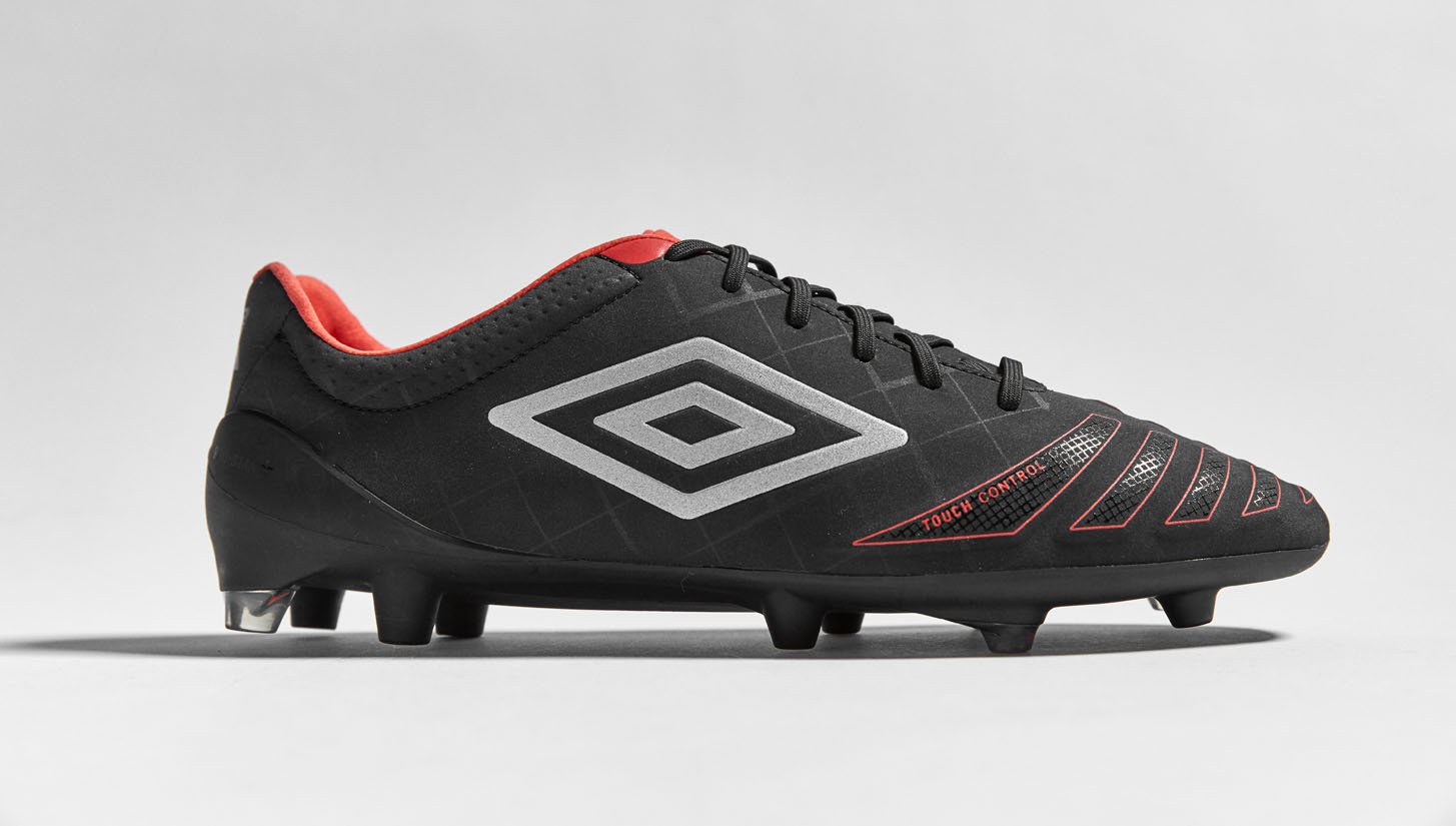 Umbro Launch the UX Accuro - featured image