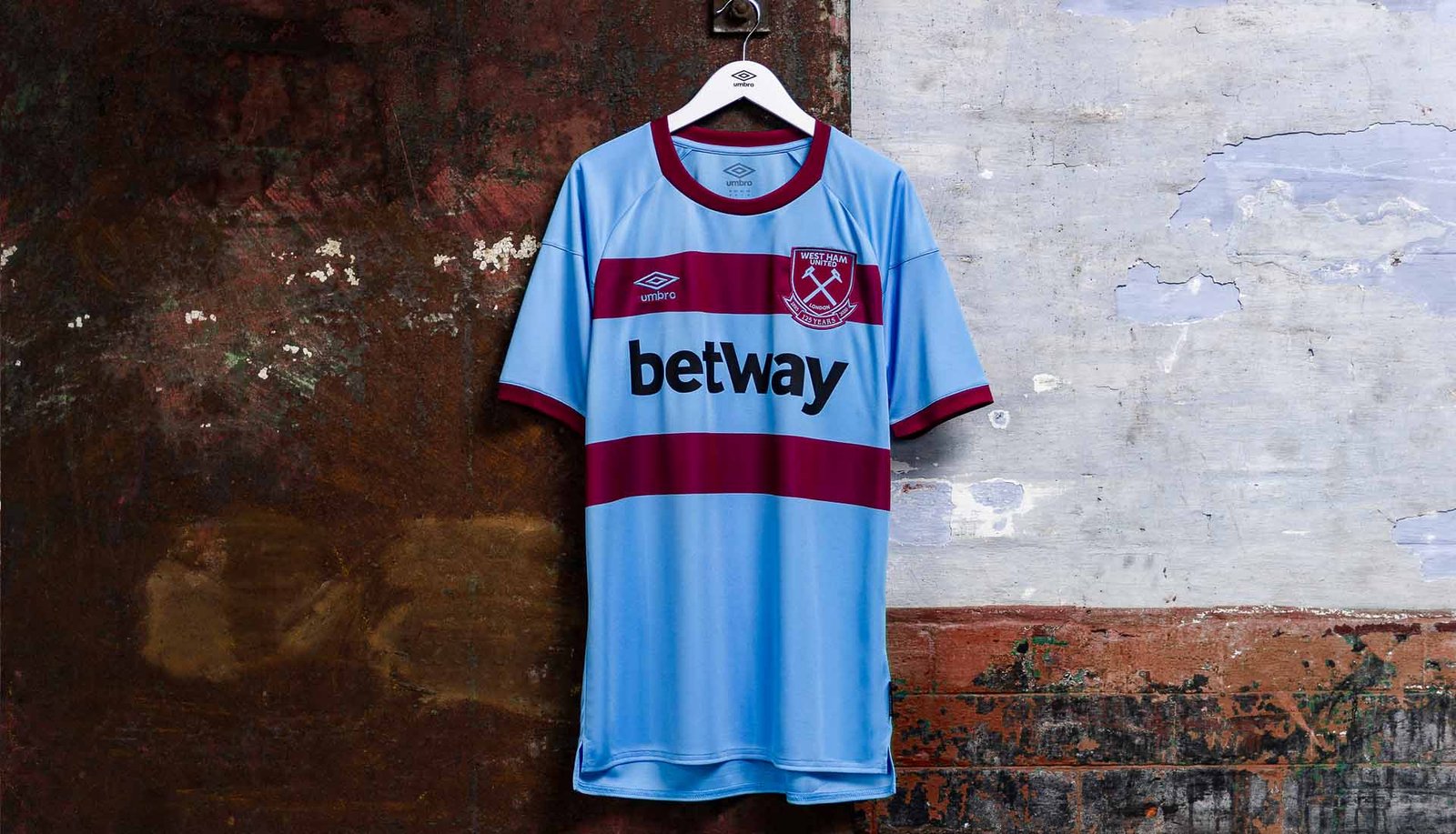 Umbro Launch West Ham 20/21 Away Shirt - featured image