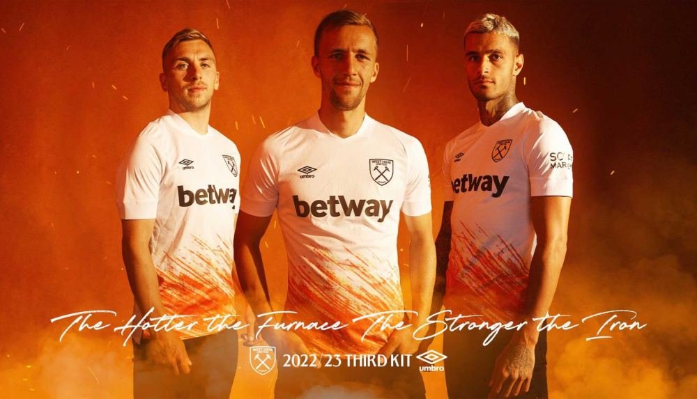 Umbro Launch West Ham United 22/23 Third Shirt - featured image
