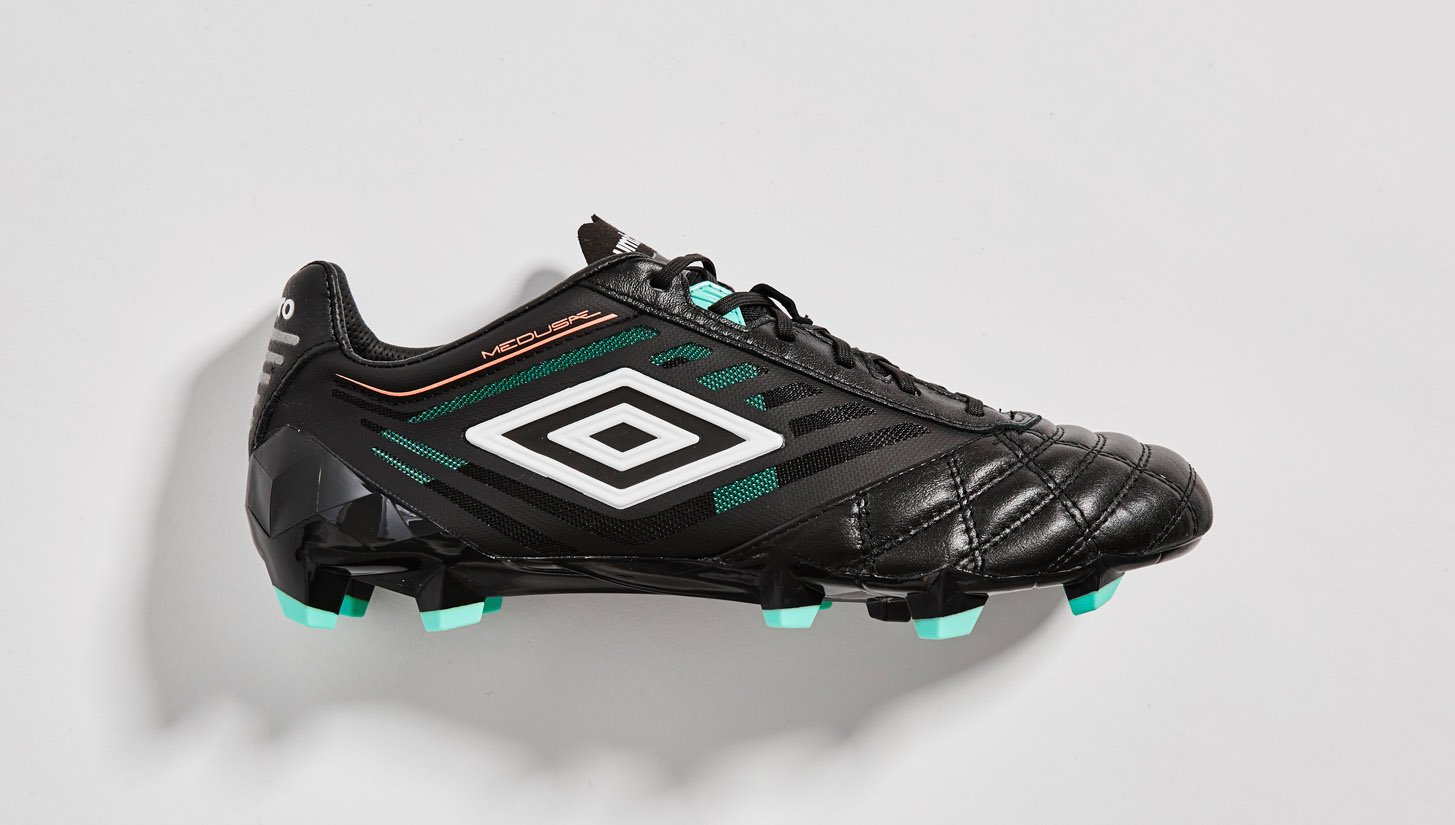 Umbro Medusae "Black/White/Marine" - featured image