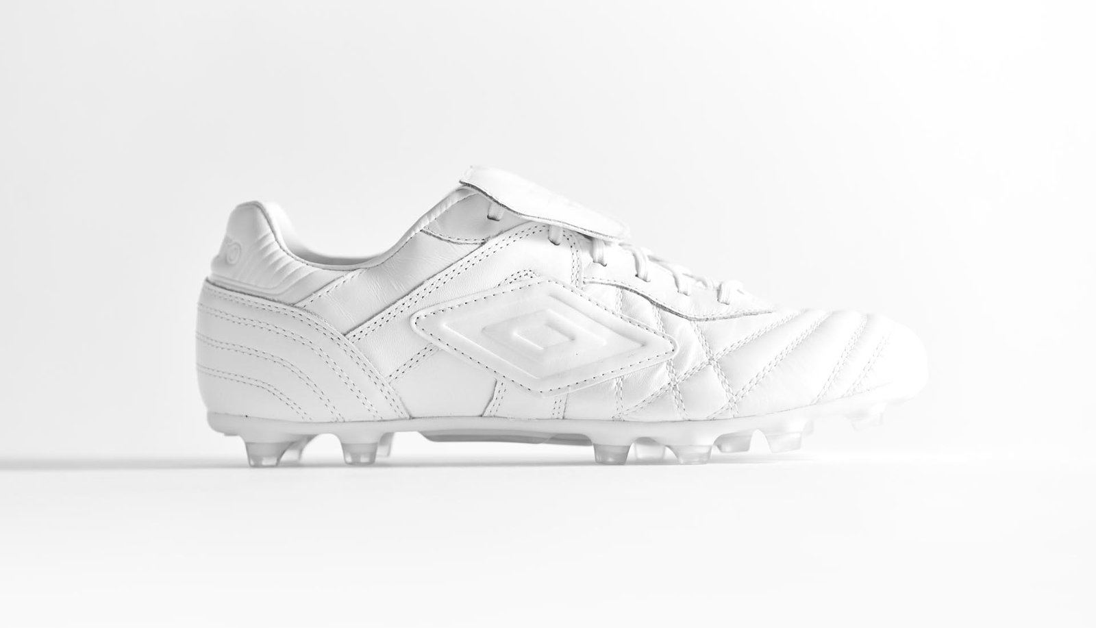 Umbro Speciali Eternal "White" - featured image