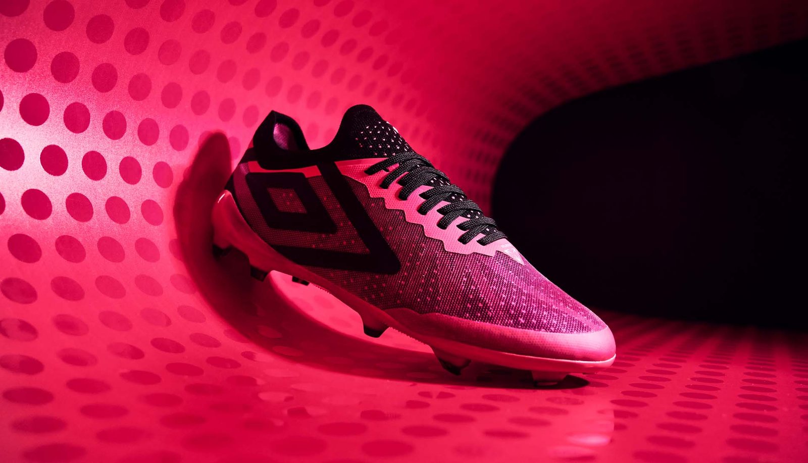 Umbro Unveil The All-New Velocita 6 - featured image