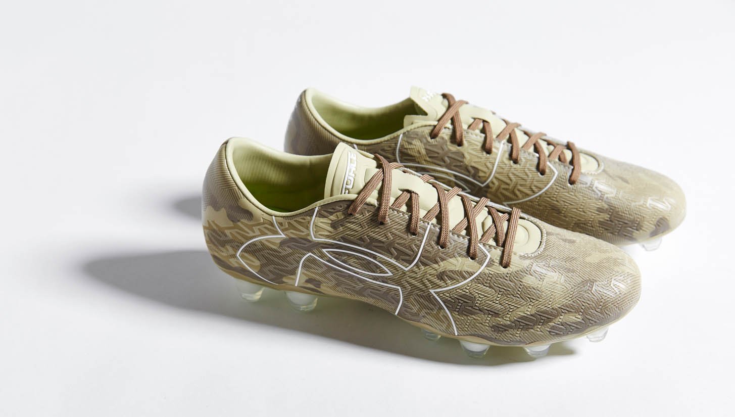 Under Armour Clutchfit "Camo" - featured image