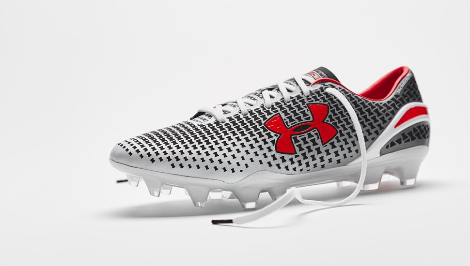 Under Armour Clutchfit Force “Black/White/Red” - featured image
