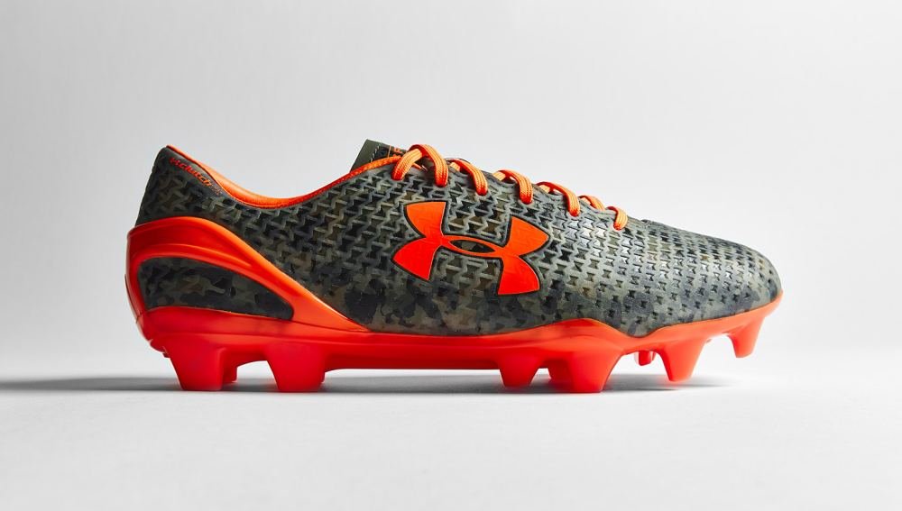 Under Armour ClutchFit 'Multi Camo' - featured image