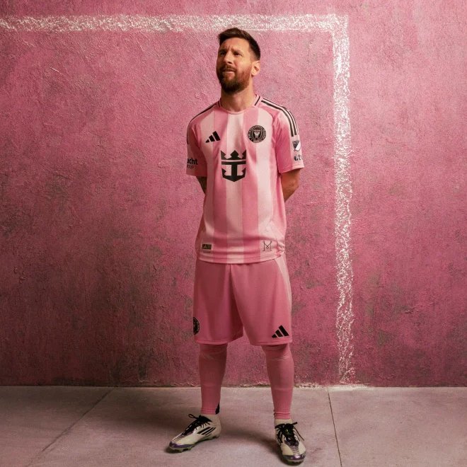 front-view-full-kit-shorts-socks-messi-20250210-MLS-major-league-soccer-inter-miami-cf-2025-2026-home-primary-kit-shirt-jersey-pink-euforia.jpg