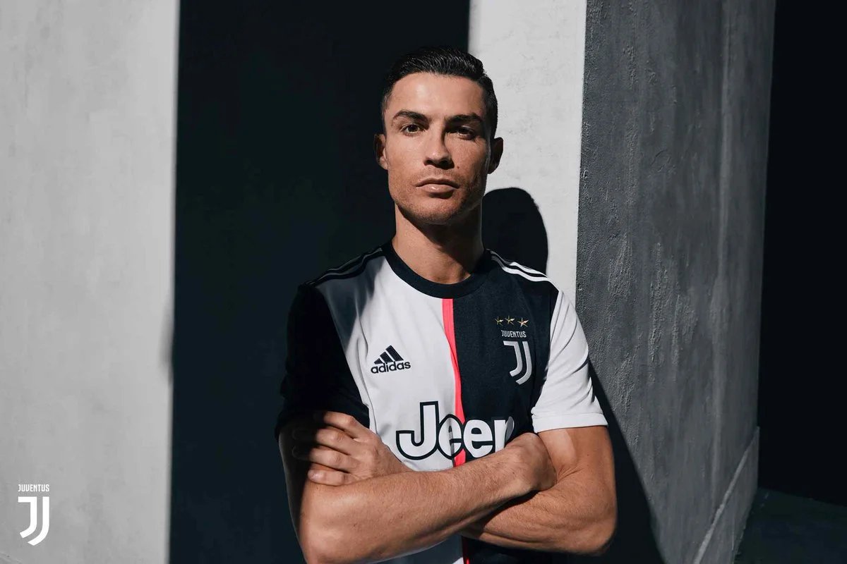 Juventus Home Kits - featured image