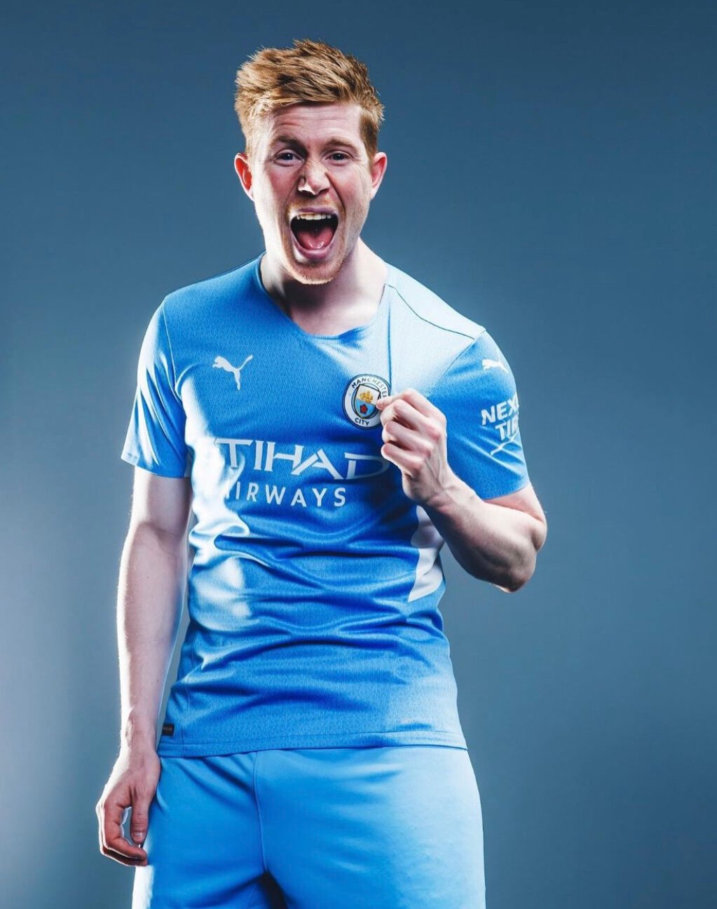New Home Kit For Manchester City - featured image