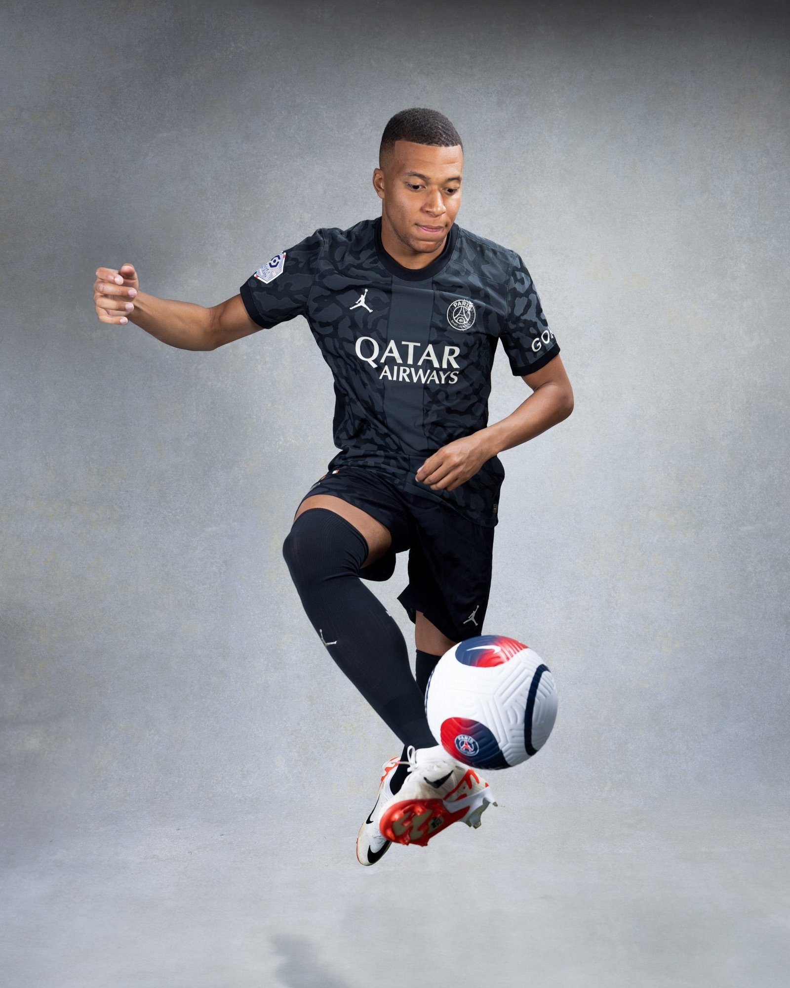 New PSG Jordan Third Kit - featured image