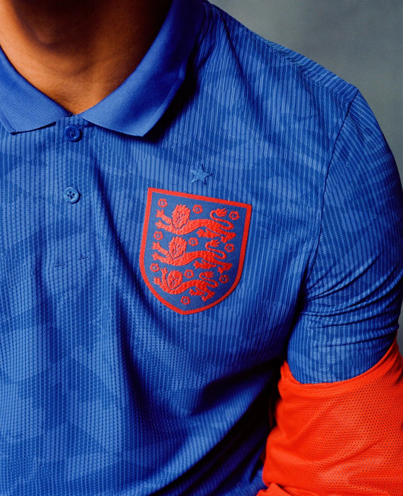 England_EC20-5_native_1600.jpg