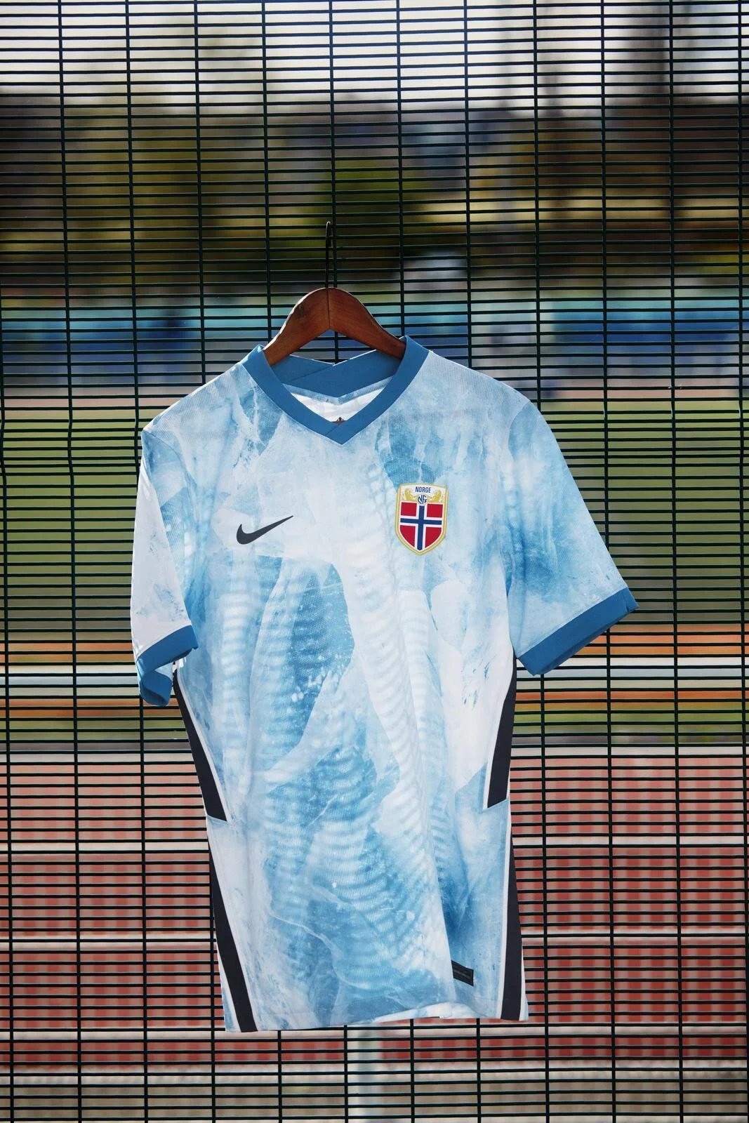 Norway_away_native_1600.jpeg