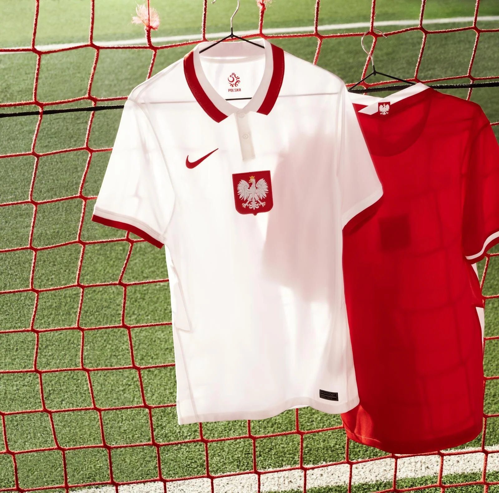 SP20_FBALL_NTK_POLAND_HOME_MAgius_Nike_1041FINAL_native_1600.jpg