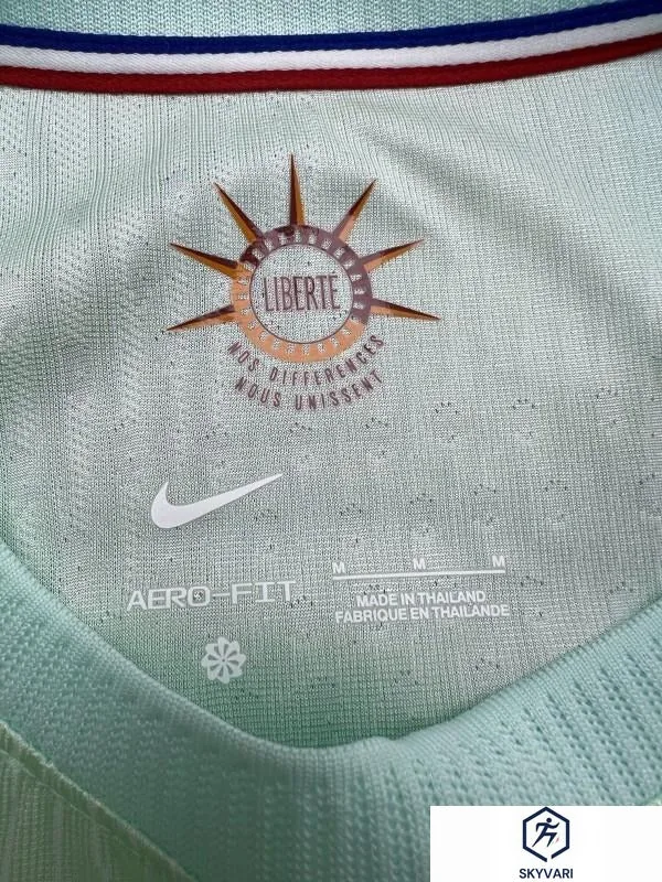 2026 Player Version Mens France World Cup Away Jersey — view 2