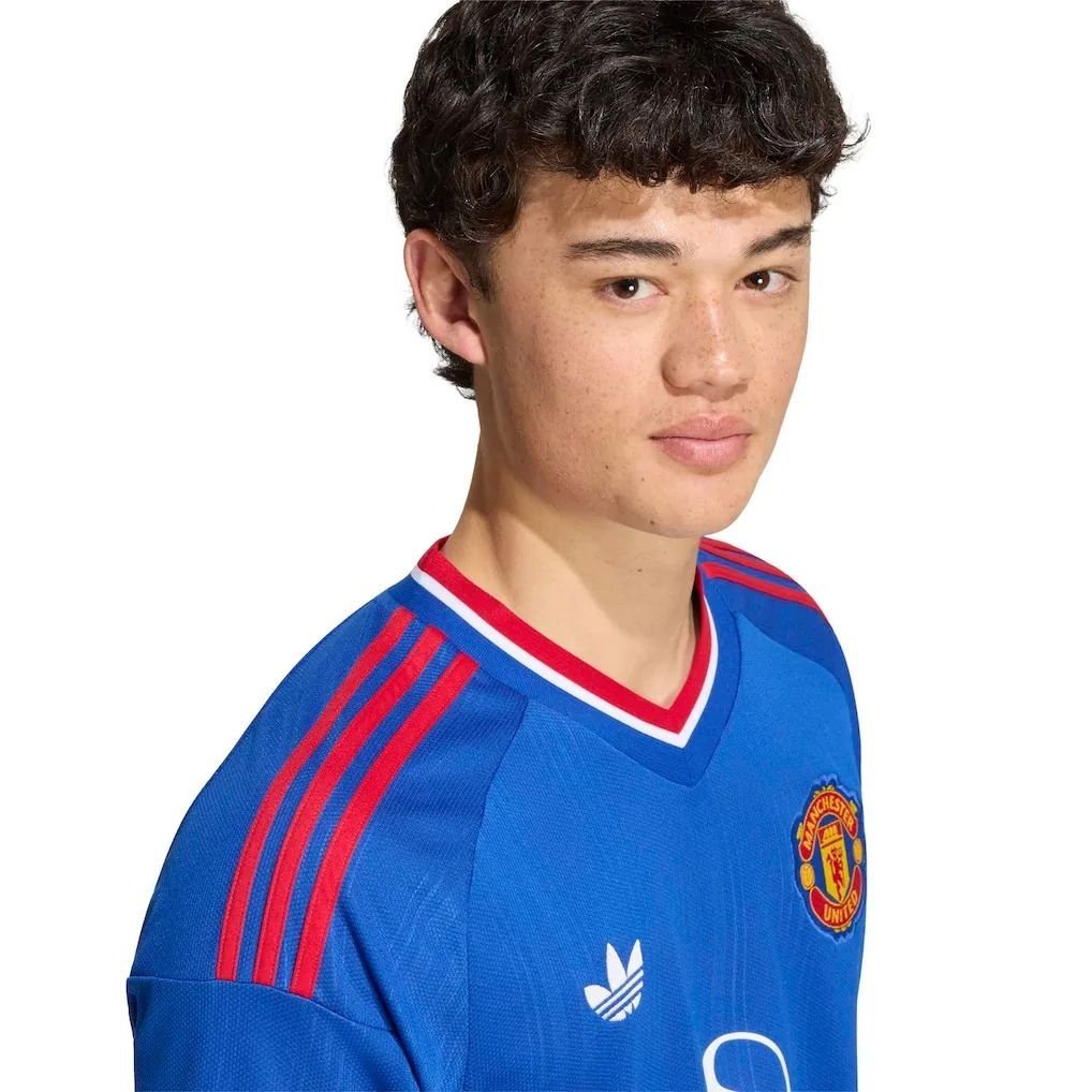 Manchester United adidas Away Shirt 2026-27 — view 3