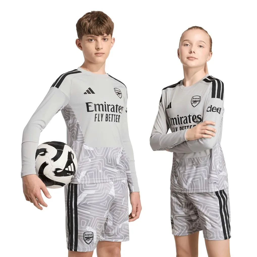 Arsenal Home Goalkeeper Shirt 2026-27 - Kids soccer set, Includes jersey and shorts