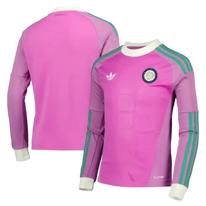 Leeds United Goalkeeper Shirt 2026-27 - Long Sleeve - Kids soccer set, Includes jersey and shorts
